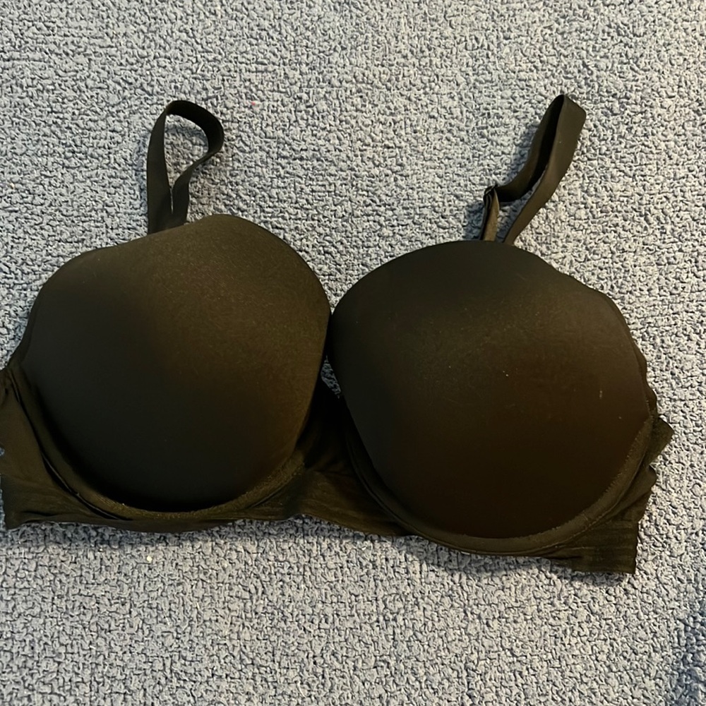 Maidenform black push up bra